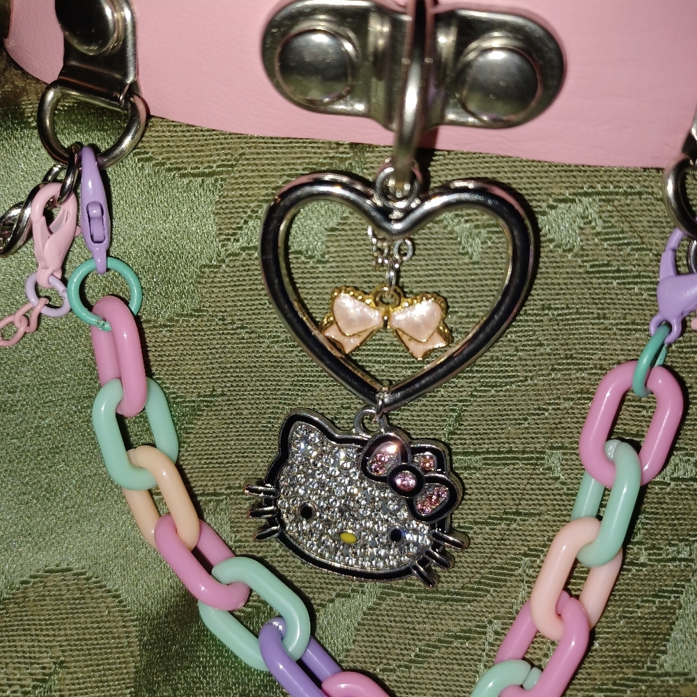 Edgy Pink Hello Kitty Choker - Picture 3 of 14